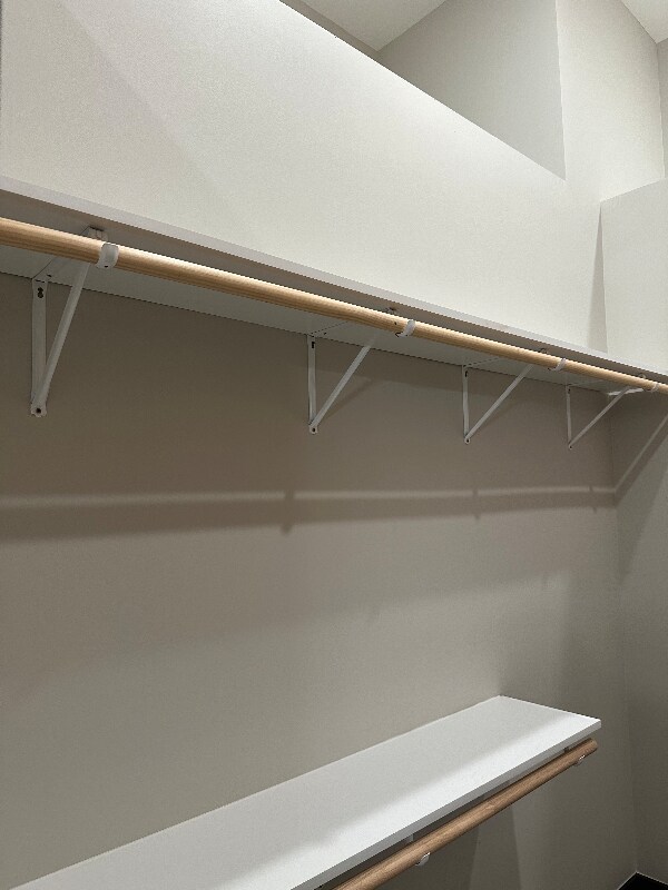 Building Photo - 430-432 Main St