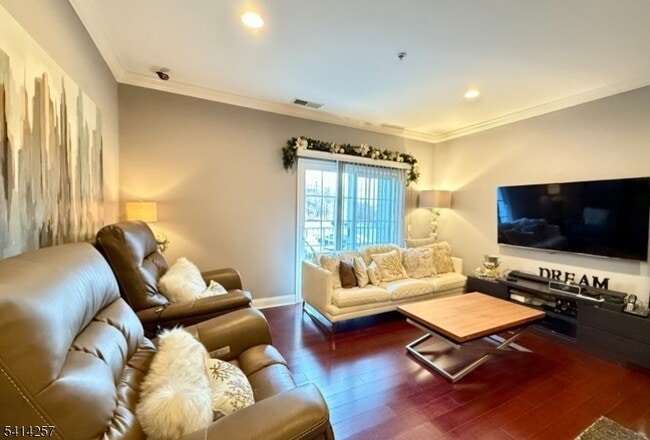 Building Photo - 3101 Ramapo Ct