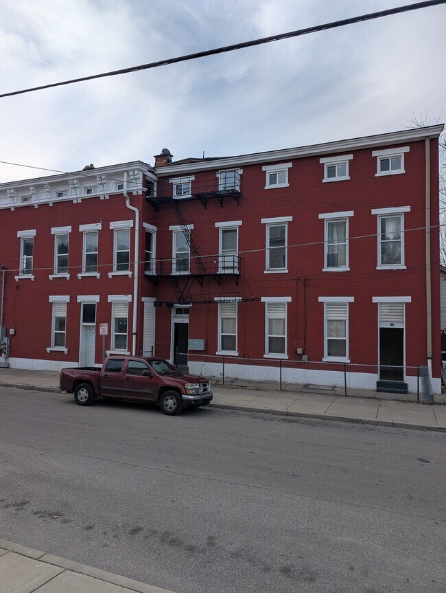 Building Photo - 1040 Marshall Ave