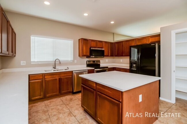 Building Photo - Beautiful 3 Bed/2 Bath in San Tan Valley -...