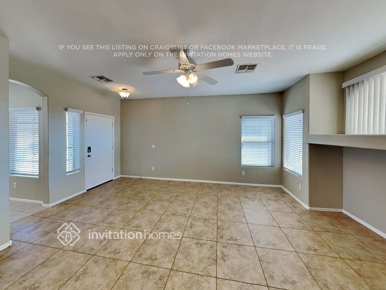Building Photo - 12714 N 130th Ln