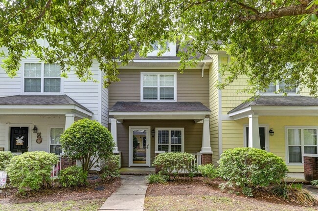 Building Photo - 302 Hampton Forest Drive