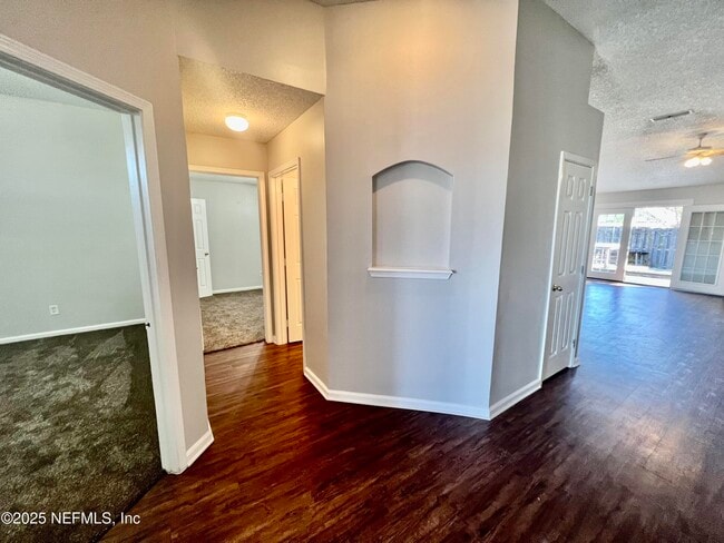 Building Photo - 2315 Companion Cir E