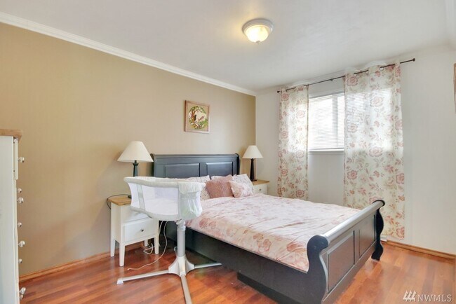 Building Photo - HOME SWEET HOME...3 Bedroom Rambler w/Grea...