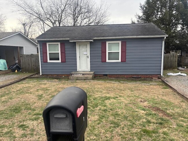 Building Photo - 107 Norris Ave