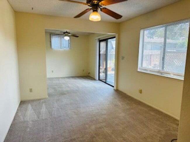 Building Photo - $1,695 - Spacious Two Bedroom +Flex Room- ...