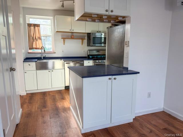 Building Photo - 25 W Church St