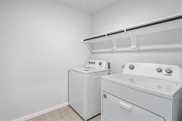 Building Photo - 4104 Alberta Ln