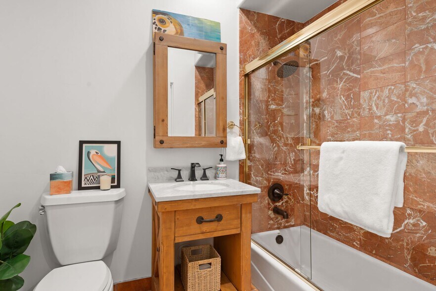 Building Photo - 25648 Timpangos Dr