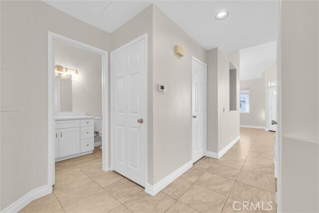 Building Photo - 3160 Altura Ct