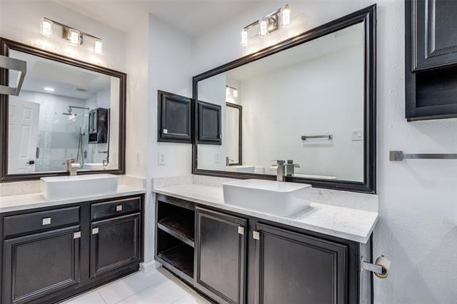 Building Photo - 7936 Maiden Ln