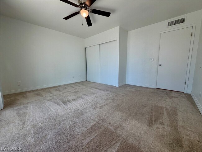 Building Photo - 3073 Conquista Ct