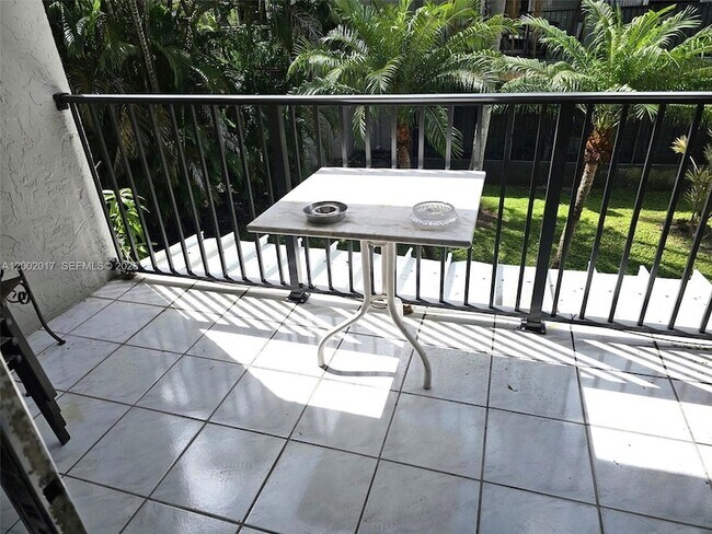 Building Photo - 40 NW 87th Ave