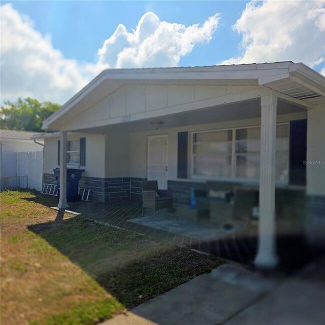 Building Photo - 5232 Sparrow Dr