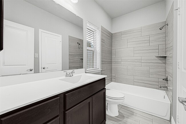 Building Photo - 3430 Golden Cypress Ln