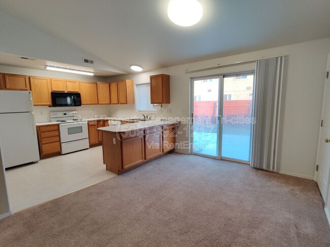 Building Photo - 4776 Mt Adams View Dr