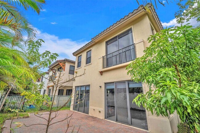 Building Photo - 9712 W 34th Ln