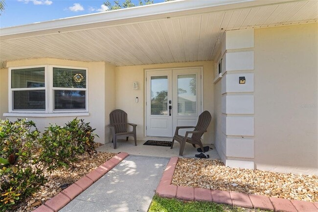 Building Photo - 5776 Augusta Cir