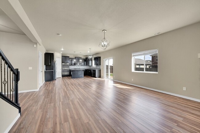 Building Photo - $2,495 - 3-Bed Home with Updated Features ...