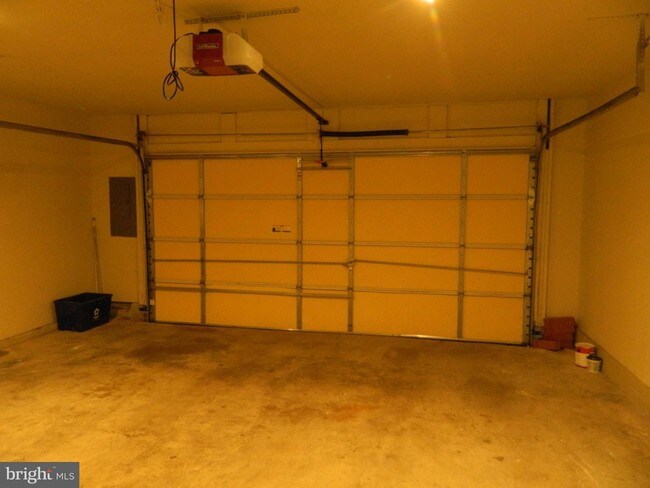 Building Photo - 6026 Anne Marie Terrace