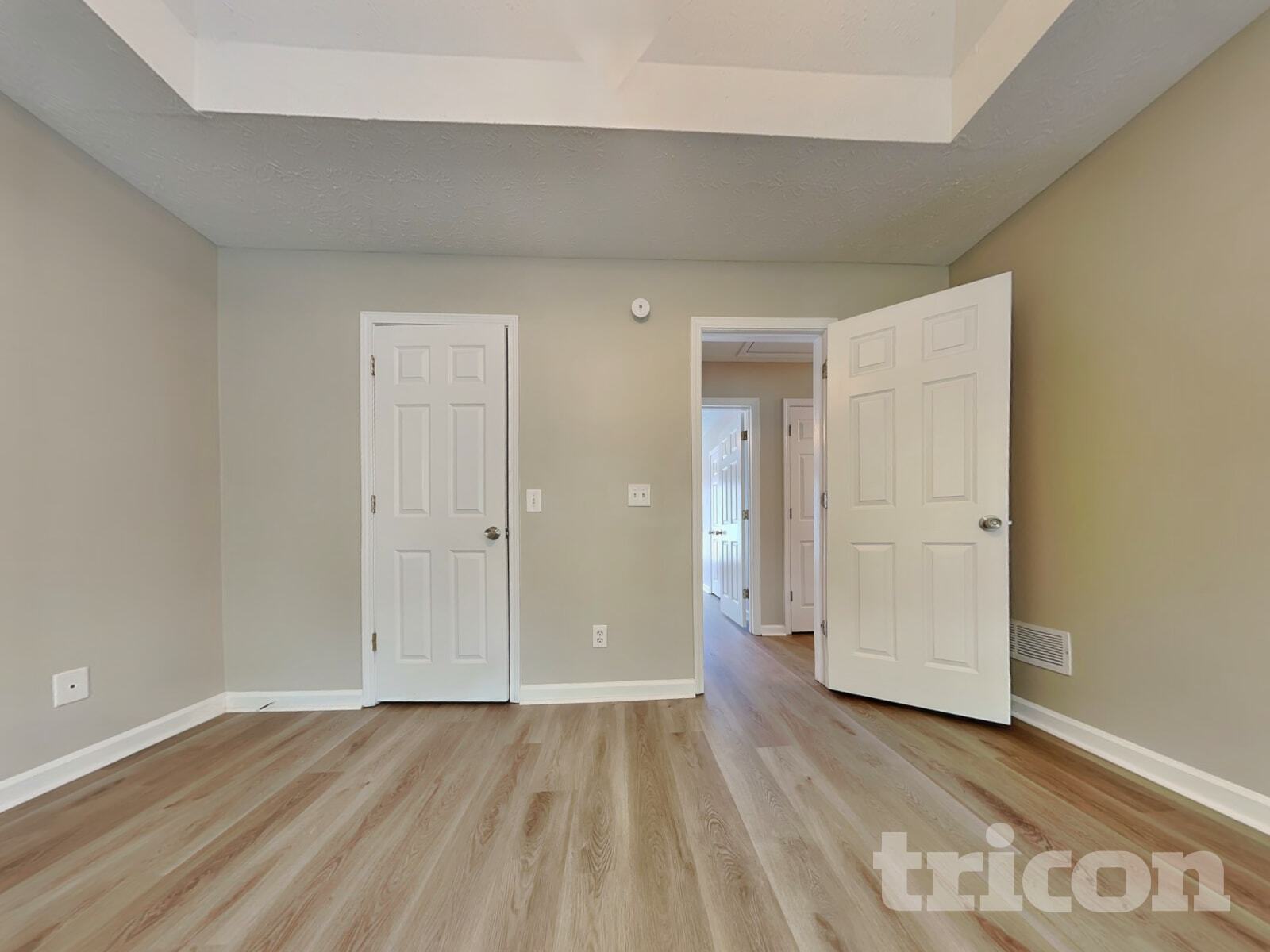 Building Photo - 2114 Lindley Ln
