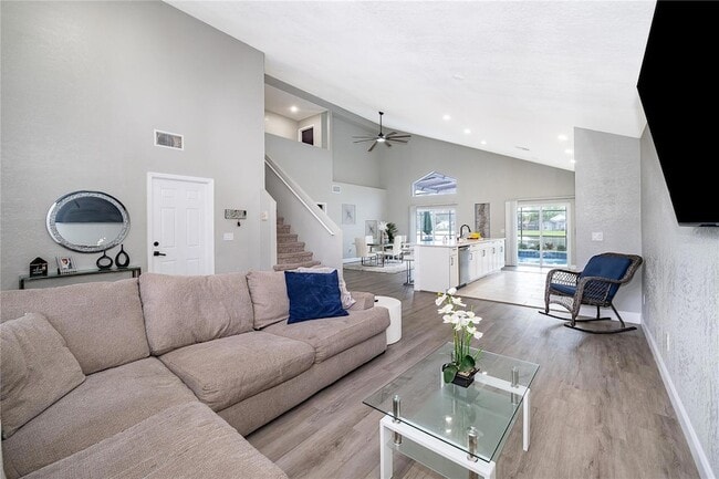 Building Photo - 3007 Stillwater Dr