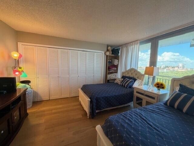 Building Photo - 1180 S Ocean Blvd