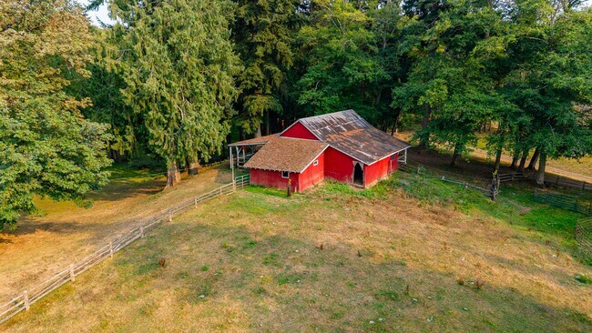 Building Photo - 20479 Comet Ln