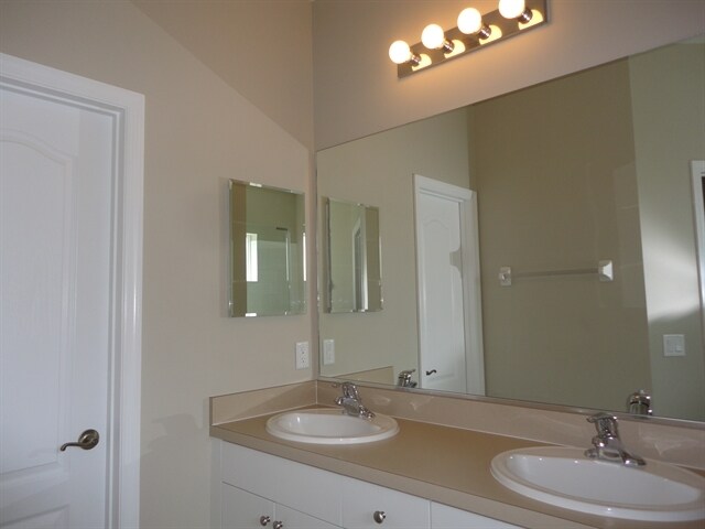 Building Photo - 11504 Piedmont Park Xing