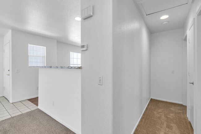Building Photo - Spacious 3-Bed in Gated NW Las Vegas Community with 2-Car Garage
