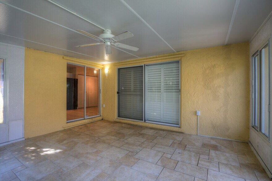 Building Photo - 4900 NW 56th St