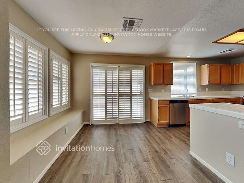 Building Photo - 1862 Vista Del Oso Way