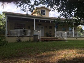 Building Photo - 509 Penski Rd
