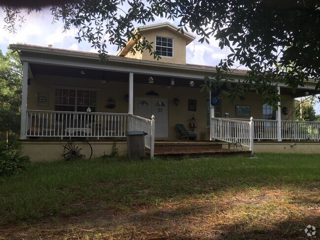 Building Photo - 509 Penski Rd
