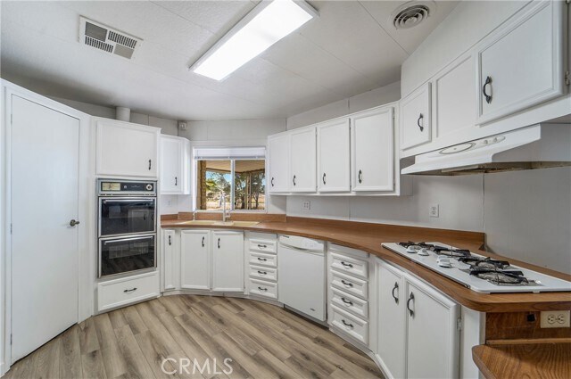 Building Photo - 30025 Gardner Ln