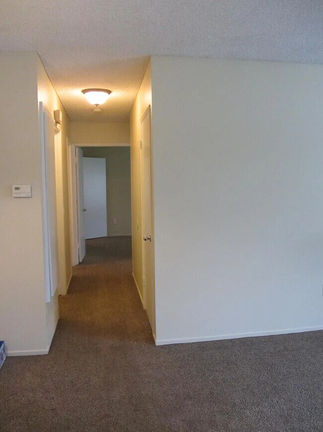 Hallway - 1756 N Cedar Glen Dr