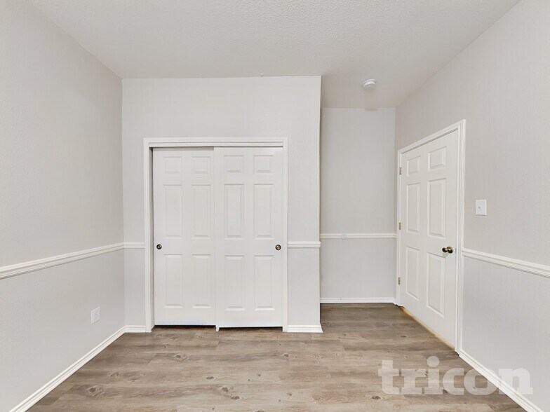 Building Photo - 11638 Dense Star