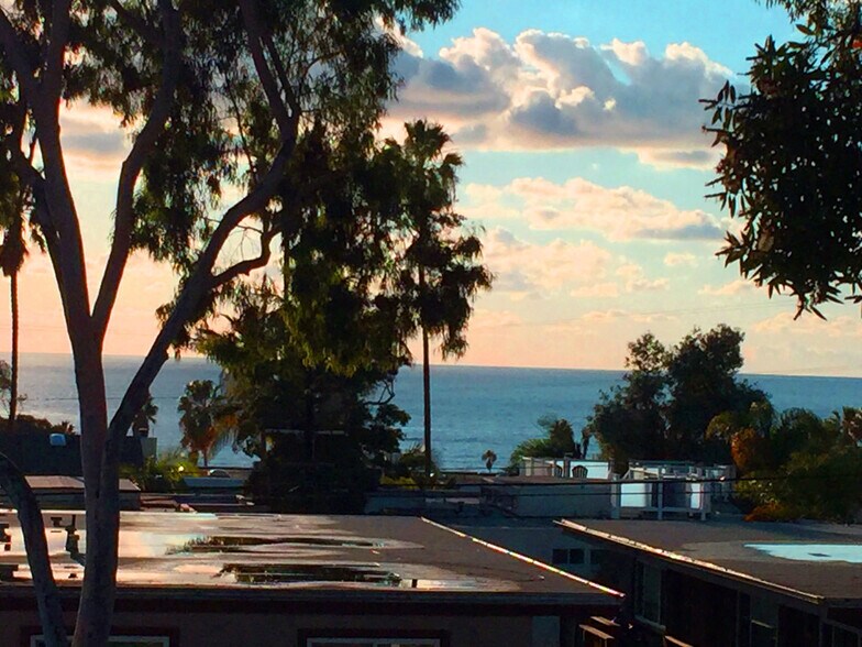 Building Photo - 2225 Manchester Avenue