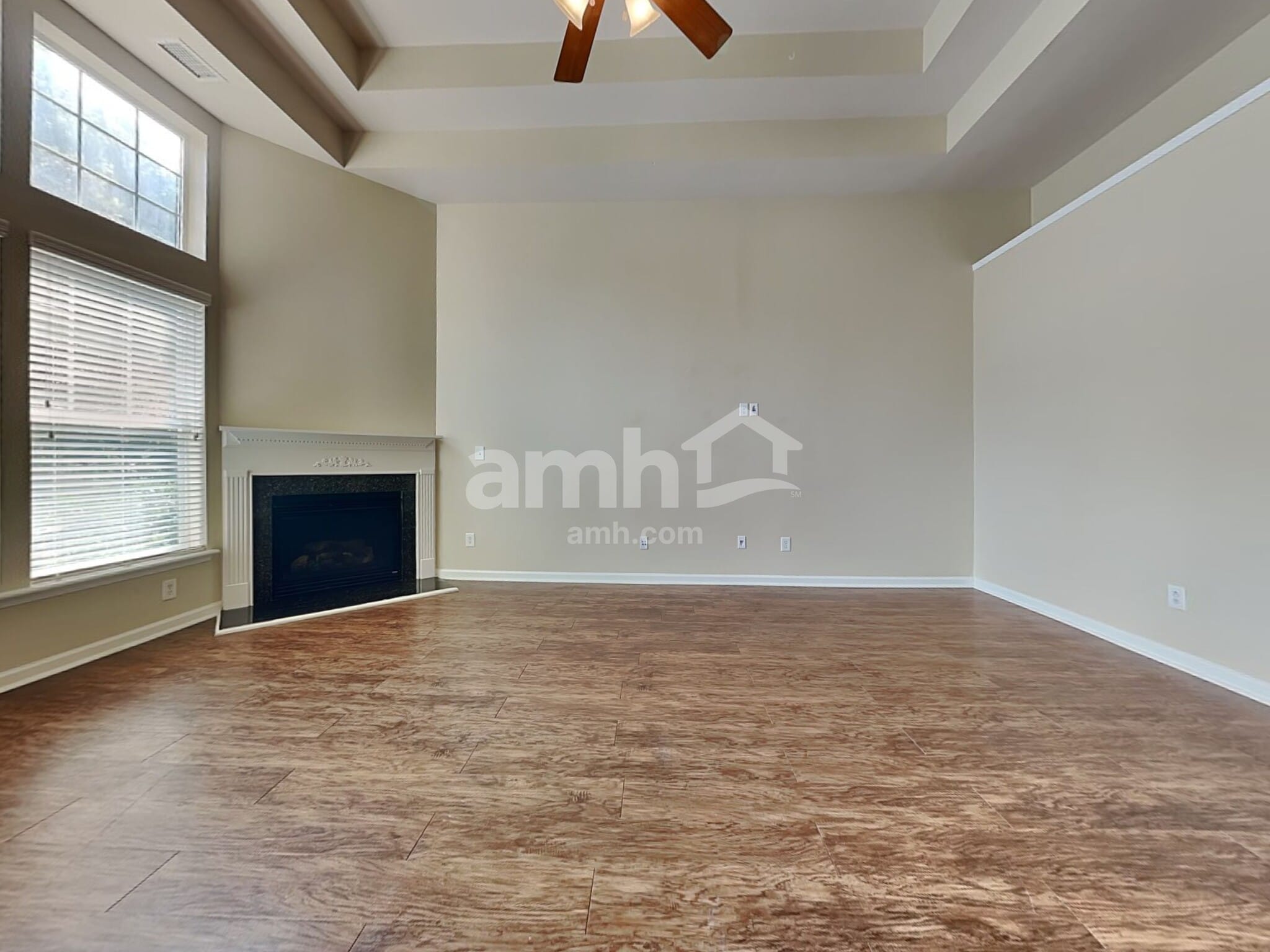 Building Photo - 13527 Provincial Ct