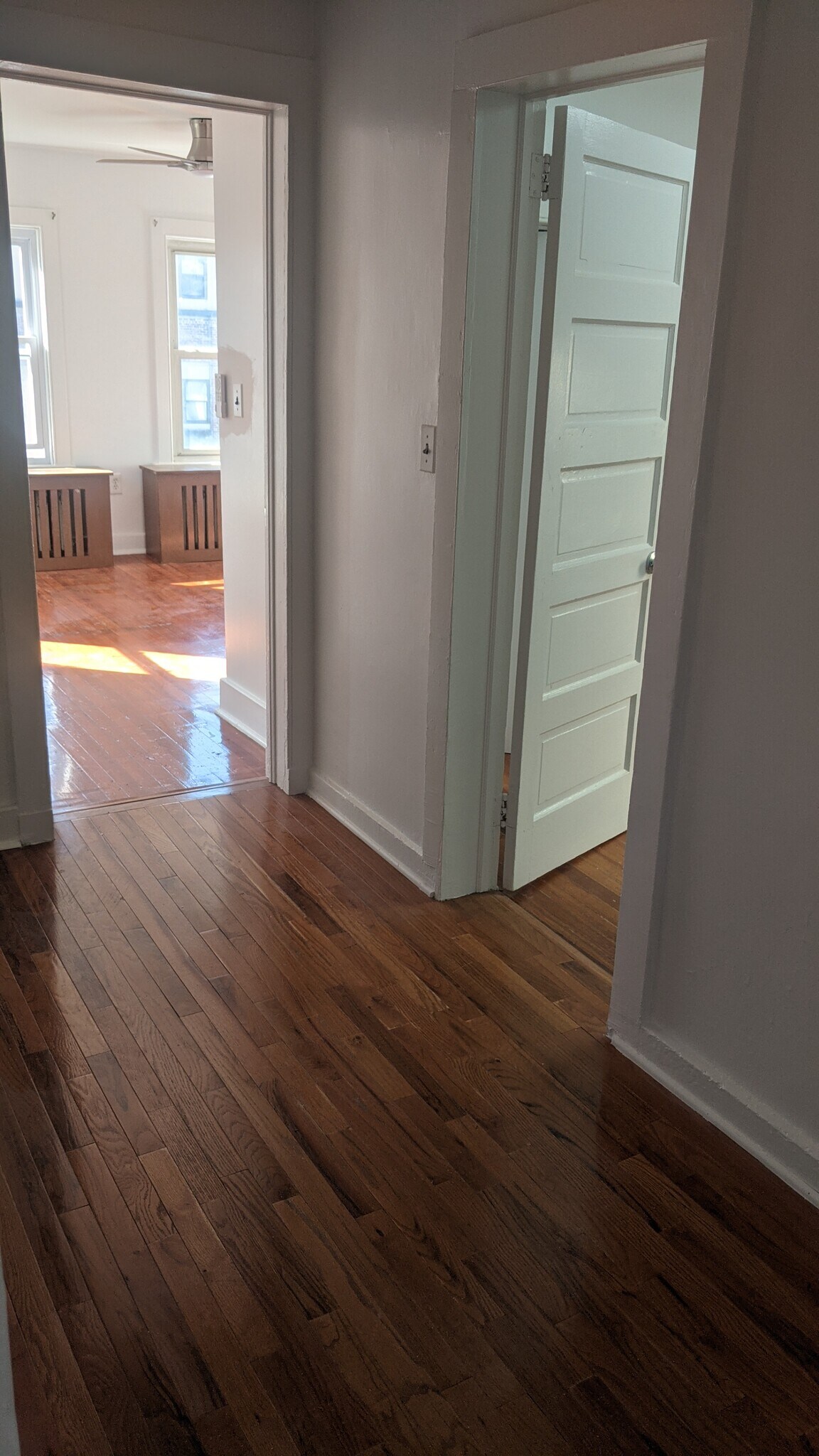 Building Photo - 14 Croton St