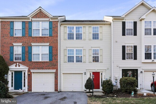 Building Photo - 1329 Steed St