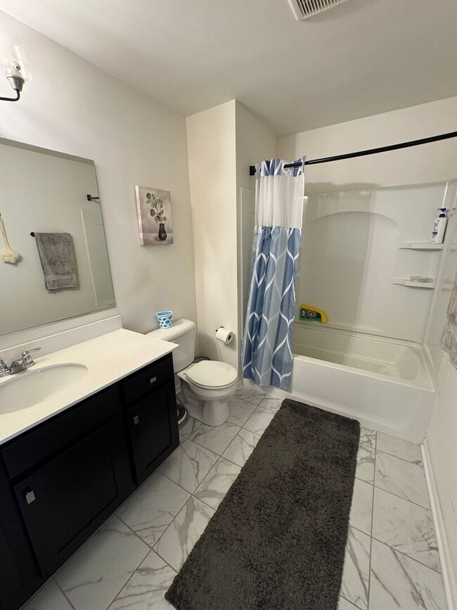 Building Photo - 12648 S Talbot Cir