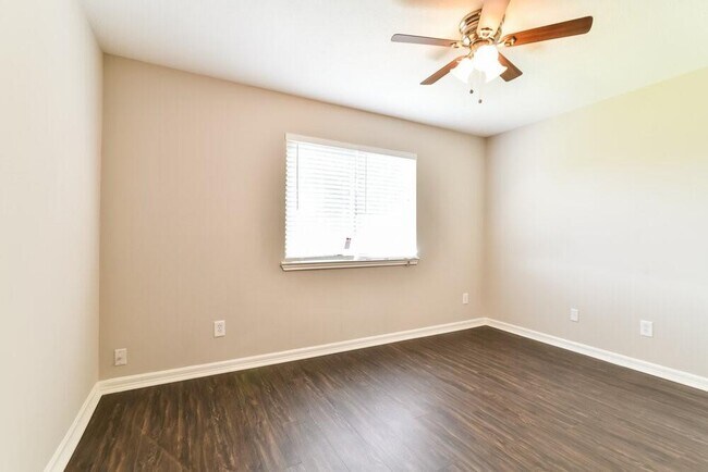 Building Photo - 16114 Purpleridge Ct