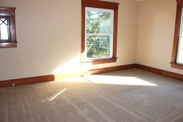 Building Photo - 281 W 5th St