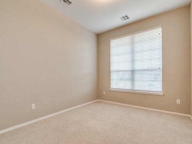 Building Photo - 2532 NW 179th Ct