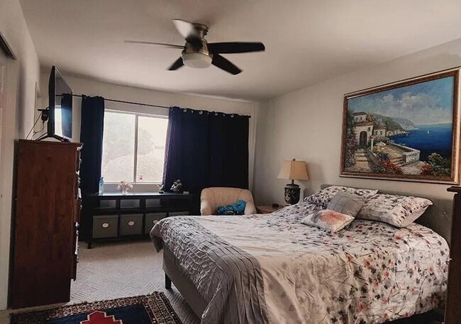 Building Photo - 101 W Calle Montana Jack