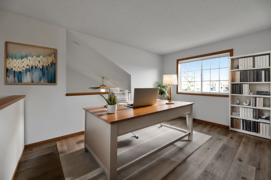 Building Photo - 17397 Glacier Way