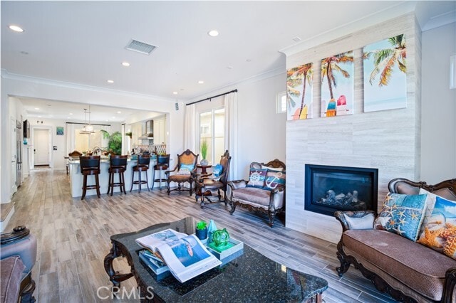 Building Photo - 610 17th St