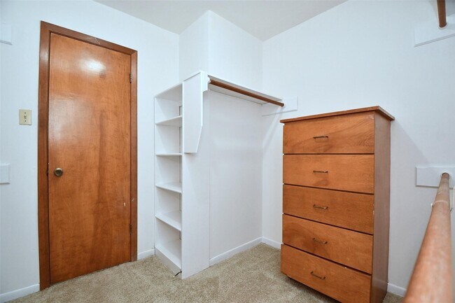 Building Photo - 7718 Moondance Ln