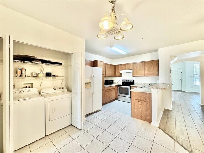 Building Photo - 5034 Cactus Needle Ln